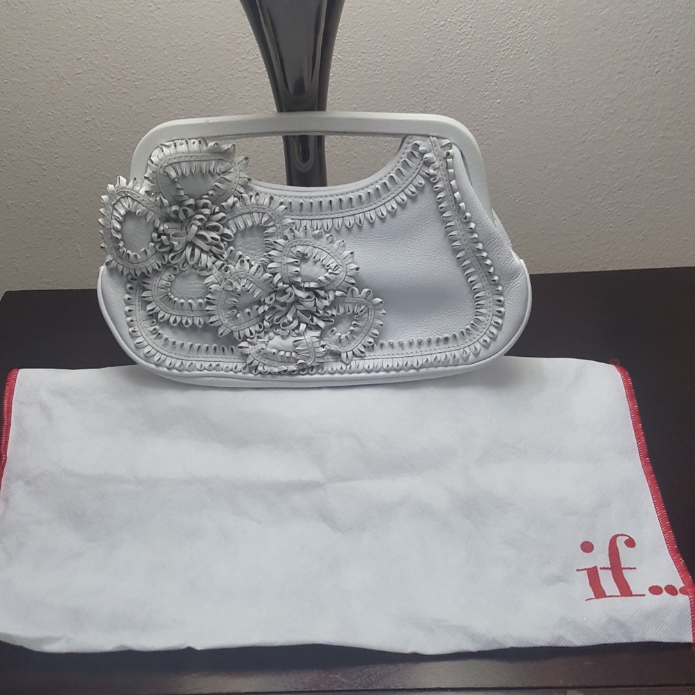 Isabella Fiore Clutch